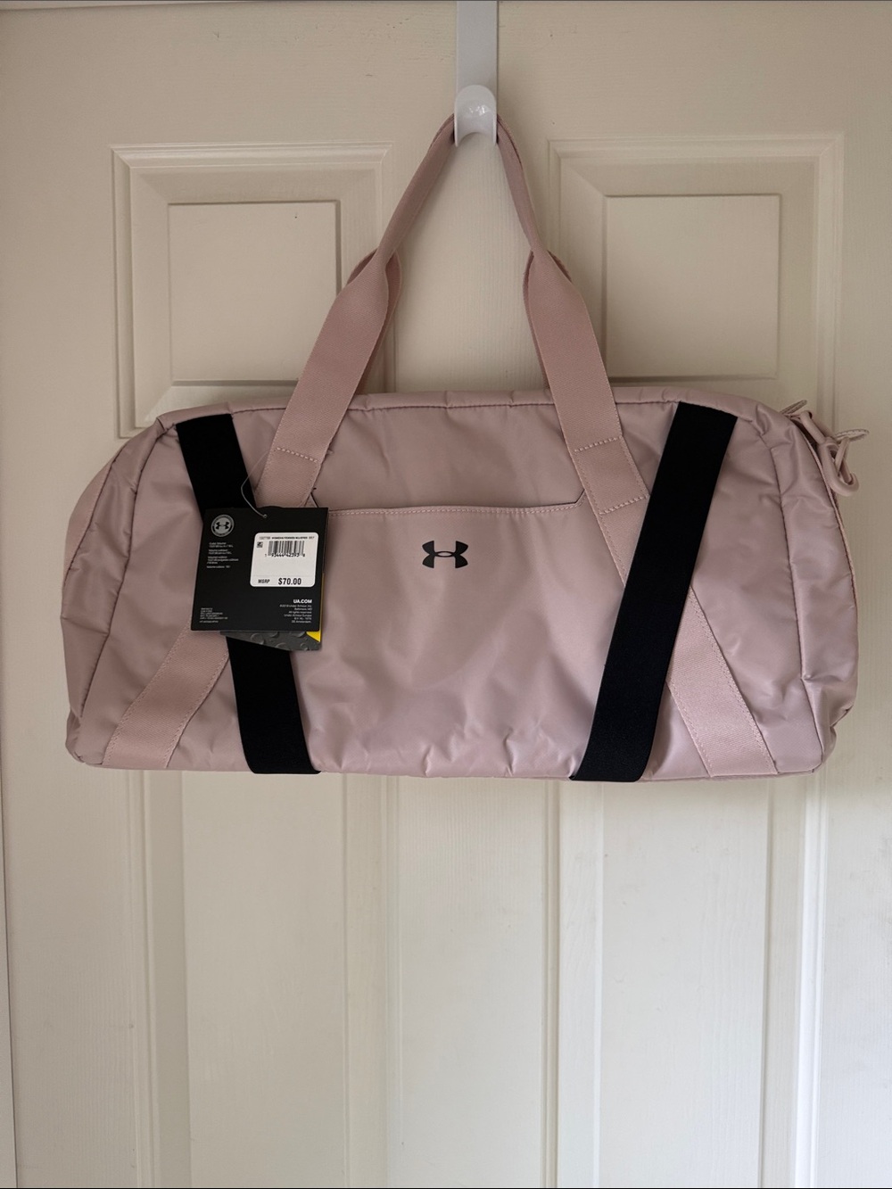 NWT UNDER ARMOUR BLUSH PINK TRAVEL/WORKOUT DUFFLE/STRAP